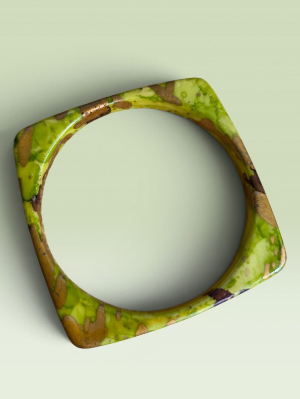 Bakelite Marbled Spinach Green Square Bangle Bracelet Squircle 1940s